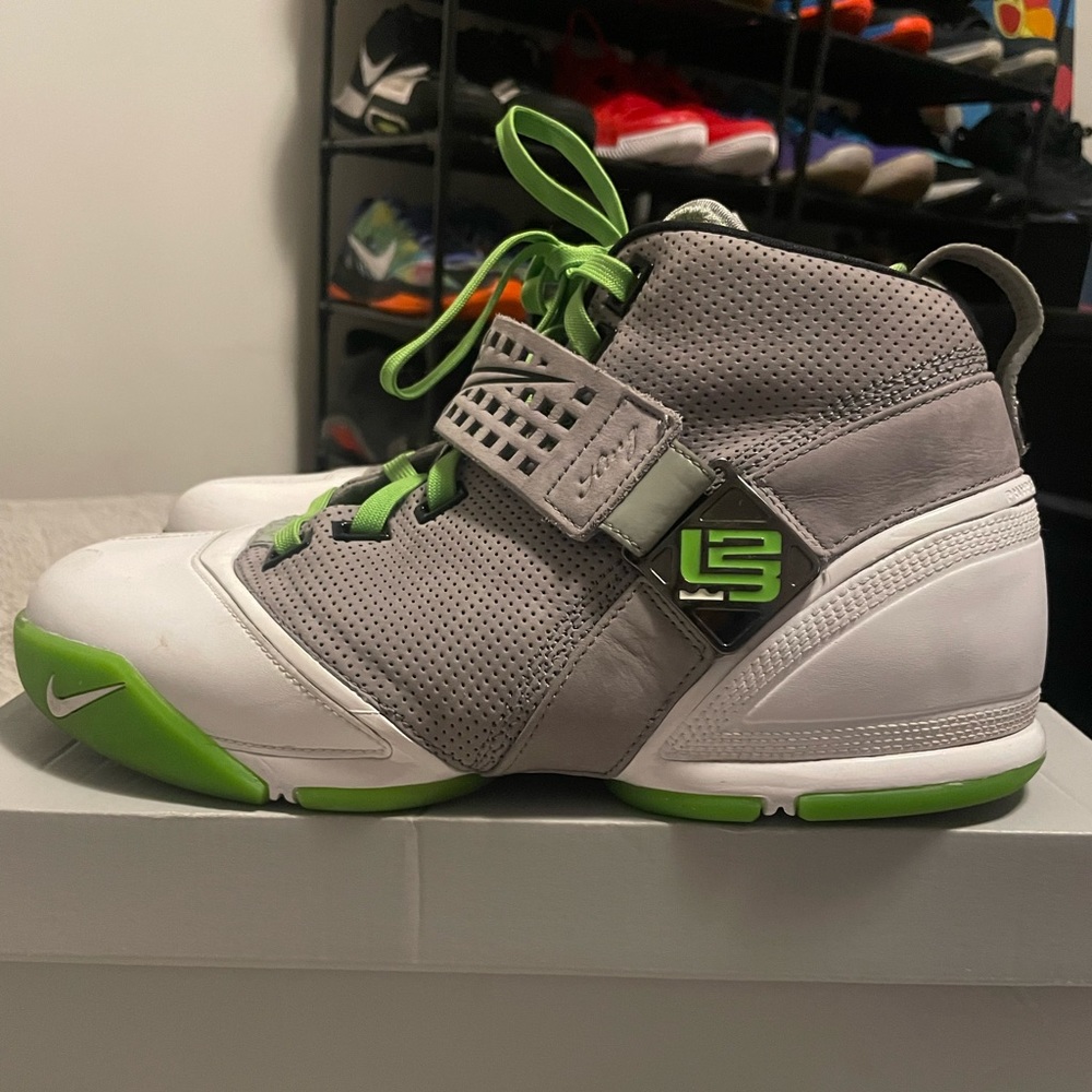 Lebron 5 Dunkman
